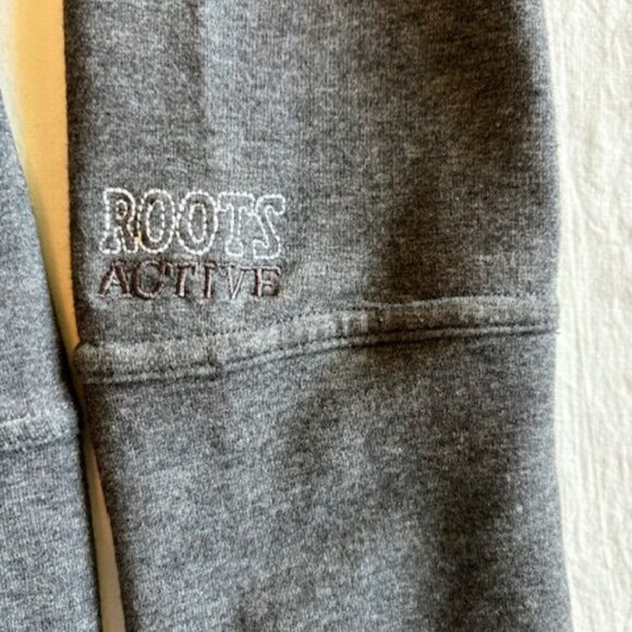 Hoodie - Roots Active Wear Woman's size: L - Dark Gray - Picture 6 of 10